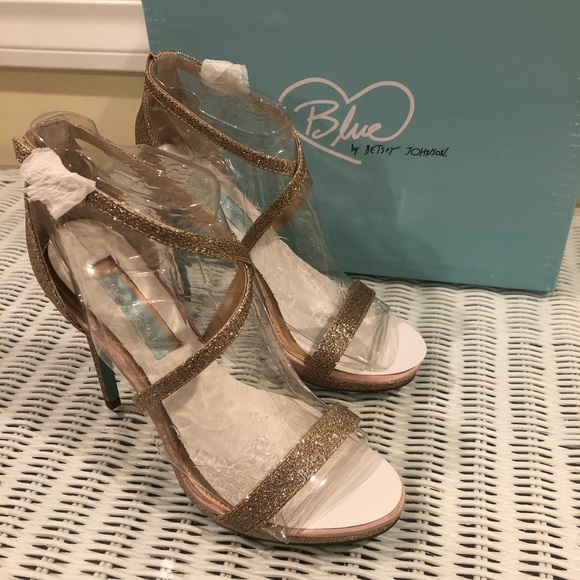 New In Box! Blue By Betsey Johnson Champagne Heels - Picture 3 of 5